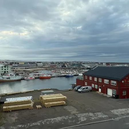 Rooftop View 2 * Vardo